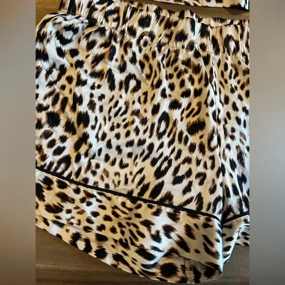 Victorias Secret Leopard Print Satin Cami and Shorts Set - Picture 2 of 5